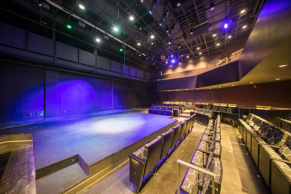 GOEL CENTER THRUST STAGE THEATER LIGHTING