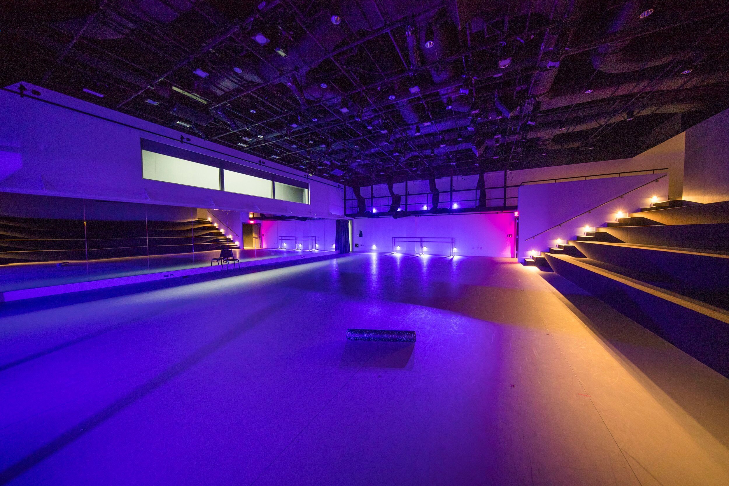 theatrical-lighting-and-rigging-solutions