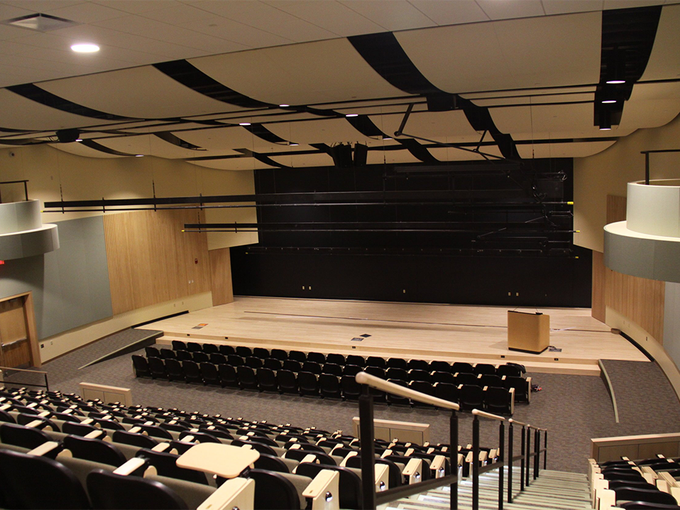 Port+Lighting+Systems+Auditorium+Theater+Lighting-1 - 26-03-2026 13-51-11
