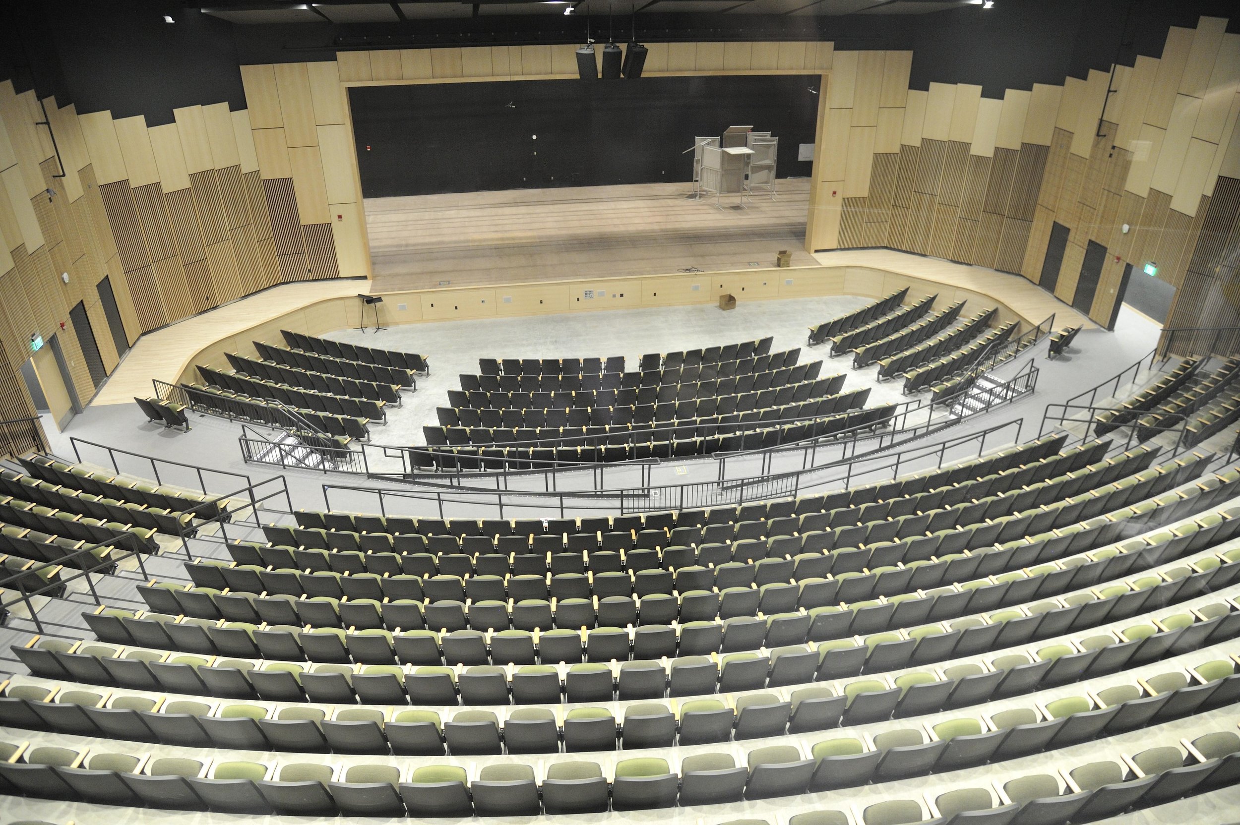 Dover+High+School+New+Theater+Port+Lighting+Systems-1