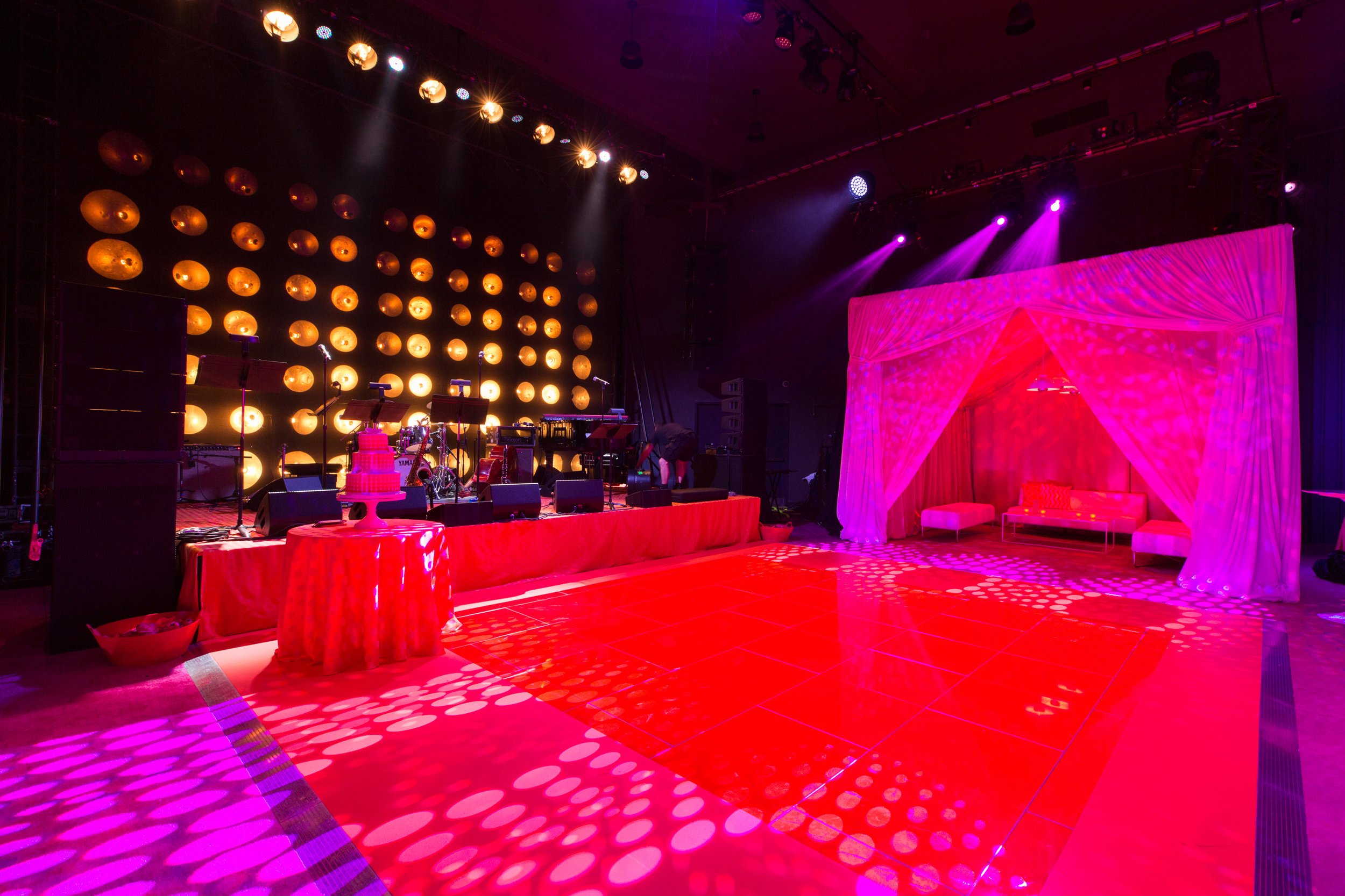 Drape+Vignettes+Port+Lighting+Systems+Rafanelli+Events-1