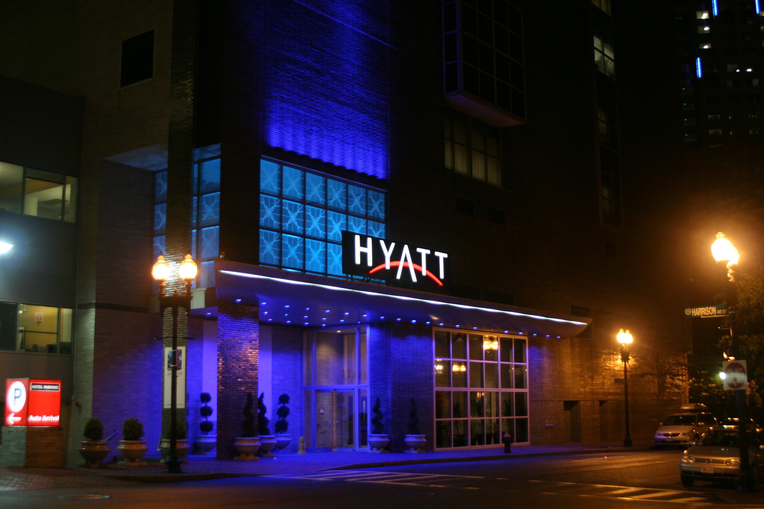Hotel+Facade+Lighting+Boston