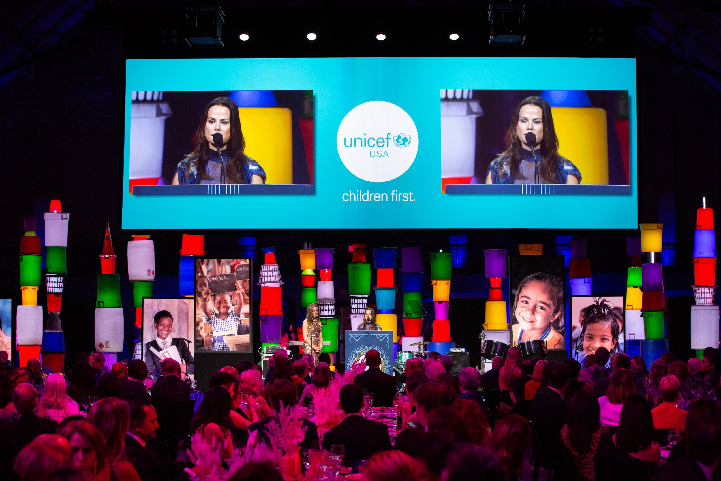 Unicef+Gala+Port+Lighting+Lighted+Towers