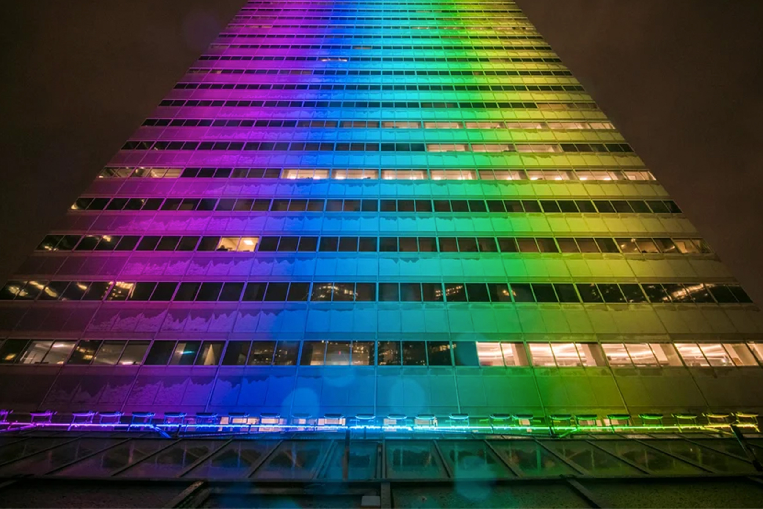 Sky-Scraper-Lighting