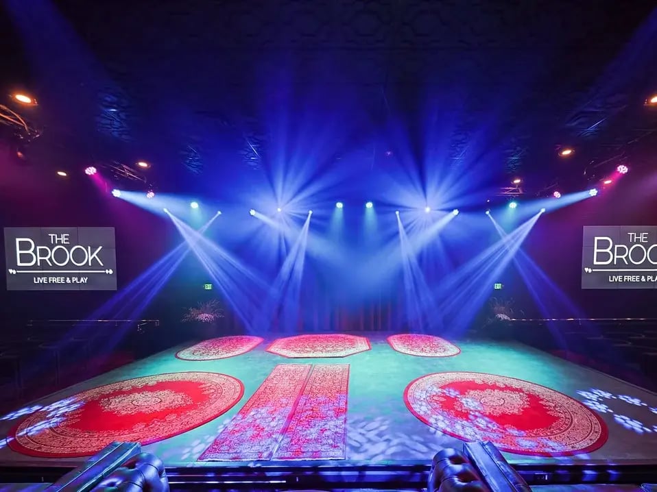 The+Brook+Stage+Theatrical+Lighting+4