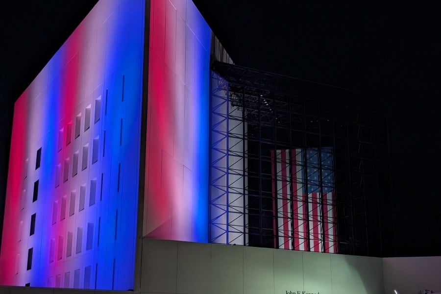 JFK+Library+Boston+Architectural+Facade+Lighting